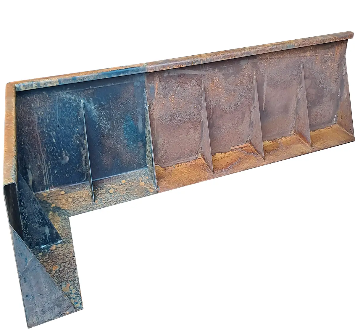 Produktbild Stützmauer aus Cortenstahl in modularer Bauweise, weisser Hintergrund