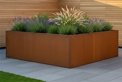 Rechteckiges Cortenstahl Hochbeet